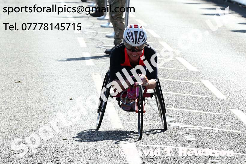 Wheelchair Simplyhealth Great North Run. Photo: David T. Hewitson/Sports for All Pics